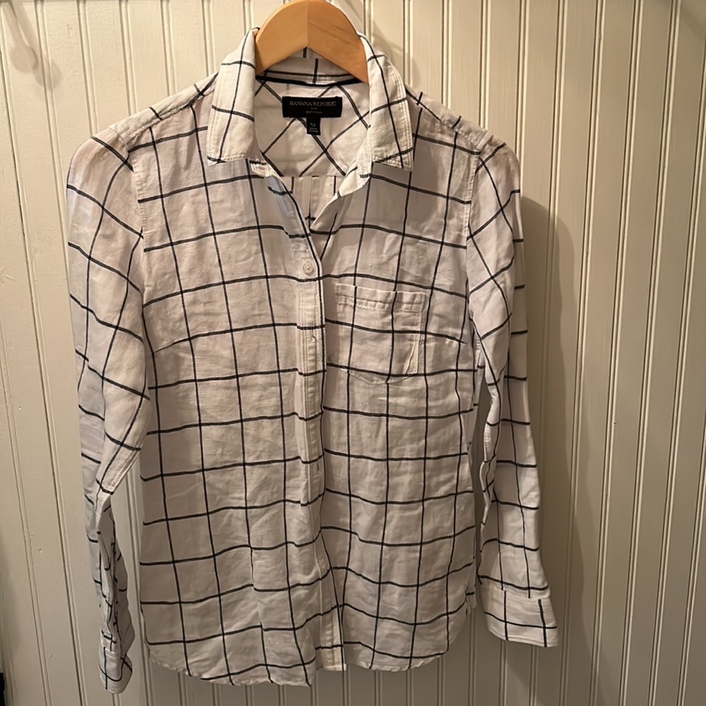 Banana republic shirt